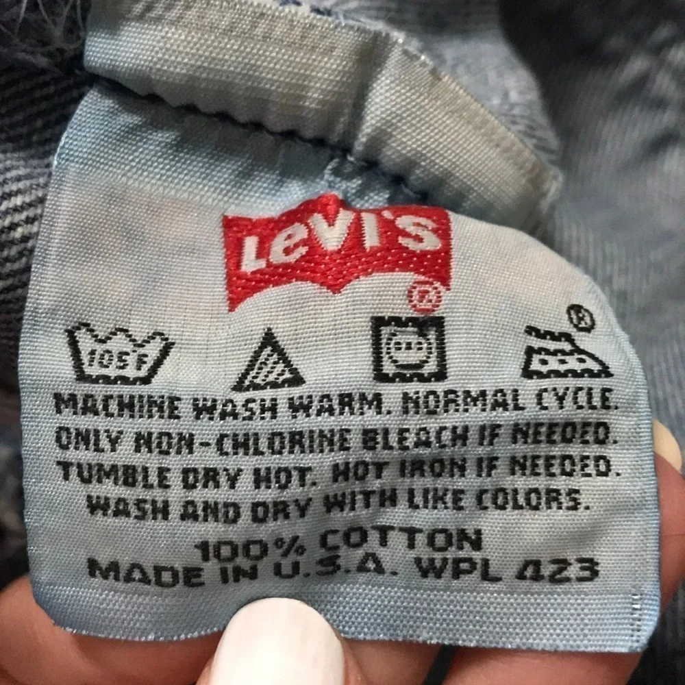 Levis Cut Off Button Fly Denim Jean Shorts